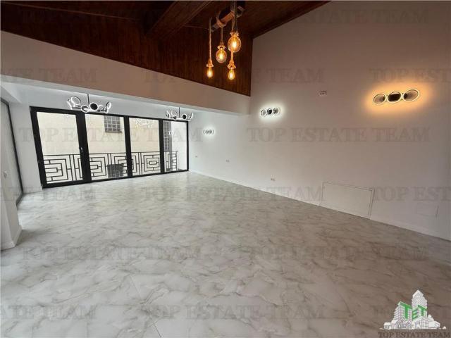 Casa cu 5 camere de inchiriat, zona Becas