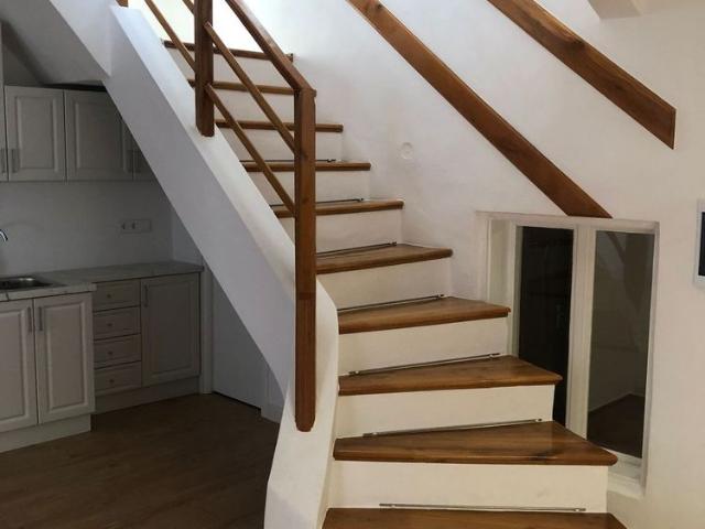 Casa cu 5 camere, zona Andrei Muresanu, Piata Engels, 120 mp