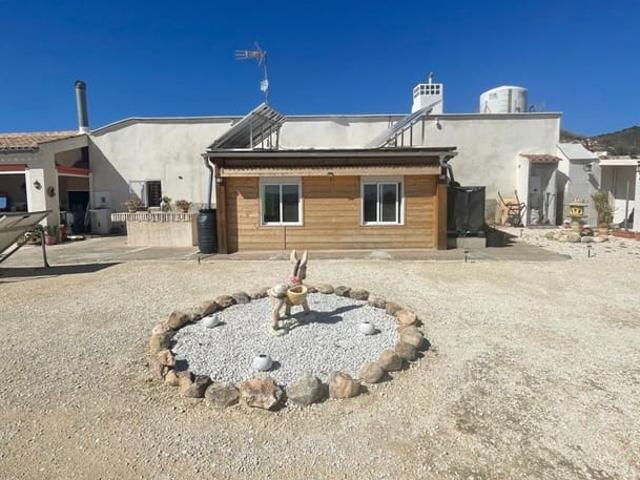 Casa Cueva en venta en Pinoso, Alicante