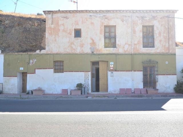 Casa Cueva: ¡La Aventura Comienza Aquí!