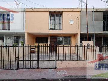 CASA C?NTRICA EN VENTA O RENTA