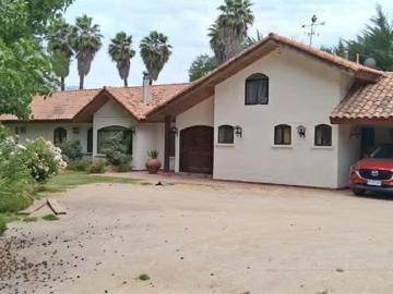 CASA Calle Olea, Sector La Villita, Comuna de Isla de Maipo | 4 Dormitorios por 10500.00 en Isla de Maipo