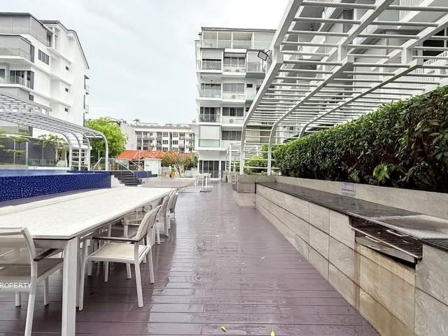 Casa Cambio D19, Condominium