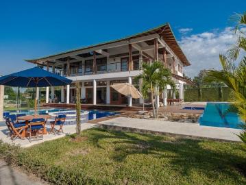 Casa Campestre En Venta En Cali En Pance V46739