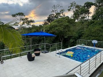 Casa Campestre En Venta En Circasia V113622