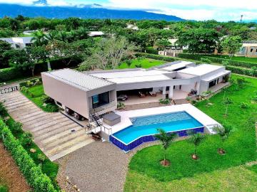 Casa Campestre En Venta En Ibague En Hacienda Las Victorias V180438