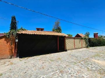 CASA CAMPESTRE EN VENTA OASIS VALSEQUILLO $3,488,000 AMPLIO JARDIN