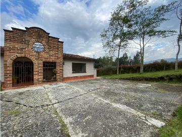 Casa campestre en arriendo, Alto de las palmas