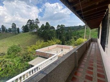 Casa campestre en arriendo, Caldas