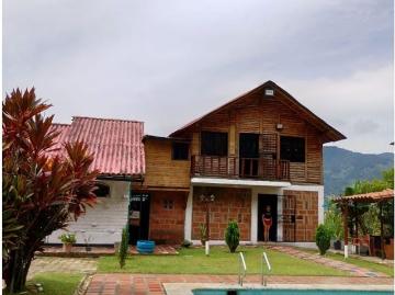 Casa campestre en arriendo, Cocorna