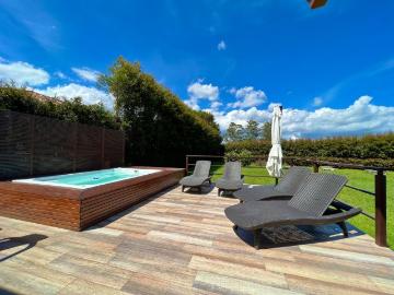 Casa Campestre En Arriendo En Medellin En Las Palmas A154079