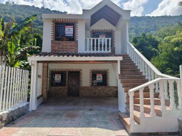 Casa Campestre EN ARRIENDO EN San Gil EN VEREDA LUCHADERO 315192 $600.000