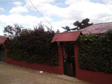 Casa campestre en arriendo o venta, Hatillo 1