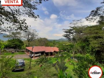 Casa campestre en arriendo o venta, Simacota
