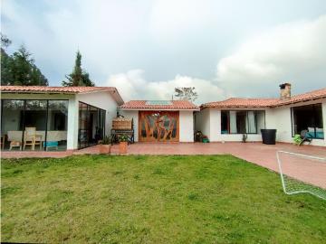 Casa campestre en arriendo o venta, Vereda paramo