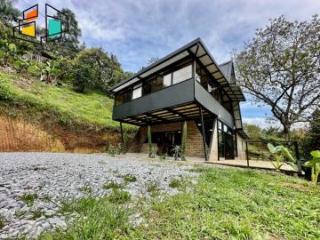Casa campestre en Arriendo Peñol Guatape