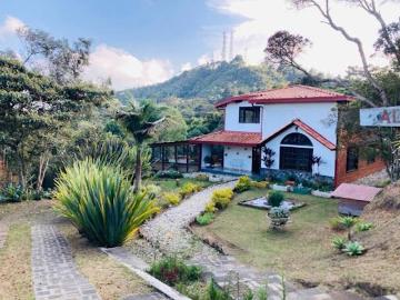 Casa campestre en arriendo, Santa elena