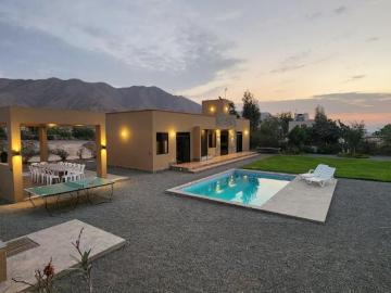 CASA CAMPO VENTA AMOBLADA Y EQUIPAda US$179,000 NEGOCIABLE CIENEGUILLA BAHIAS 2
