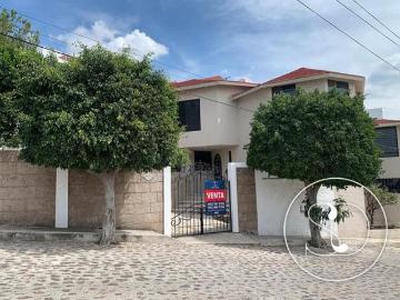 ¡Precio de oportunidad! Casa en venta cerca de Carretas