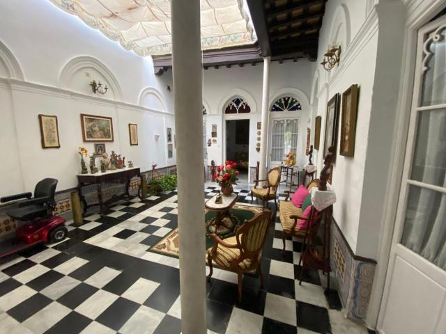CASA CÉNTRICA SEÑORIAL