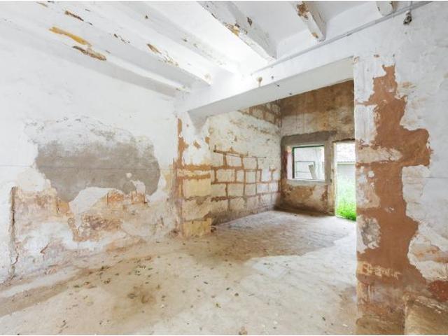 CASA CENTRO DE SA POBLA CON LICENCIA PARA REFORMA EN VIVIENDA SOSTENIBLE
