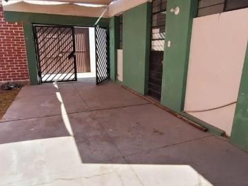 Casa cerca al hospital general jose luis bustamante y rivero