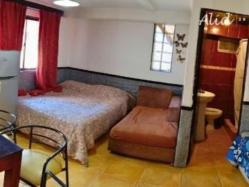 Casa cerca del reloj de flores, universidades y centro de viña | 15+ dormitorios por 390000. 00 en Viña del Mar