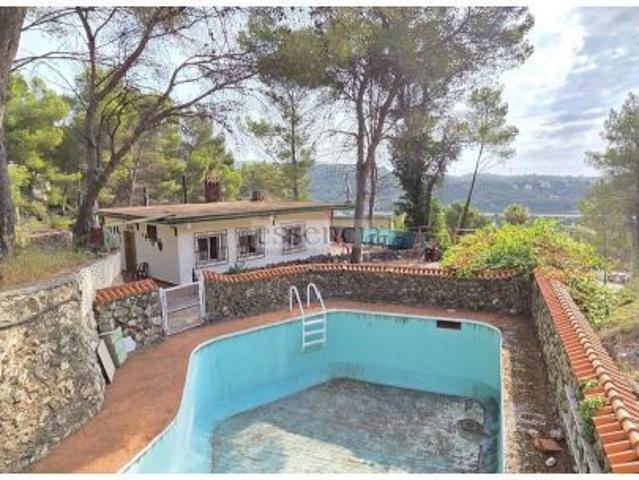 Casa Chalet en Urbanización de montaña