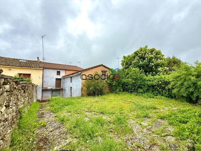 Casa chalet en Venta en Tamajón