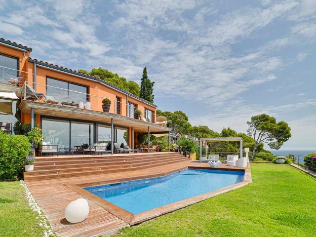 Casa chalet en Venta en Tamariu