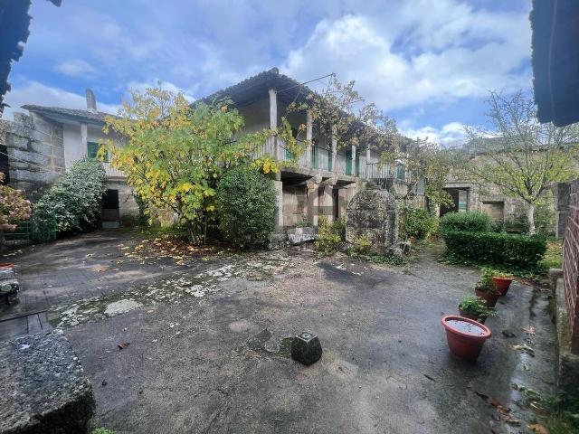 Casa chalet en Venta en Taboadela