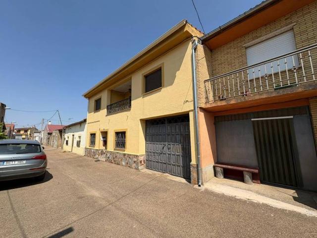 Casa chalet en Venta en Tenebrón
