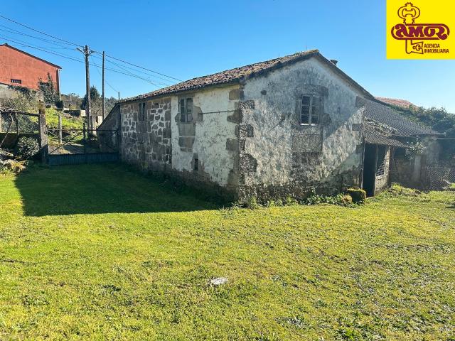 Casa chalet en Venta en Teo