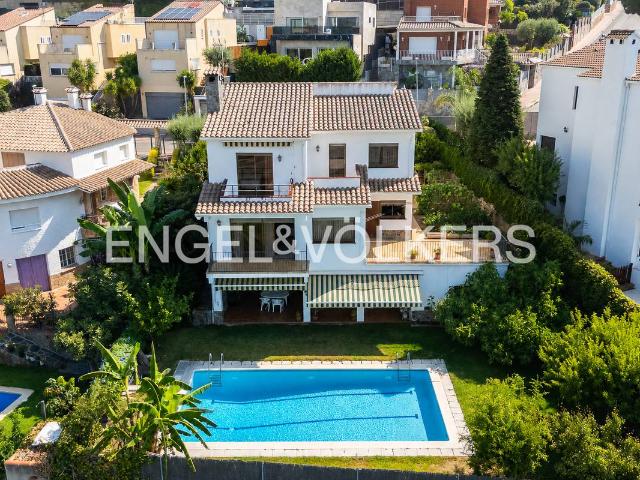 Casa chalet en Venta en Teià