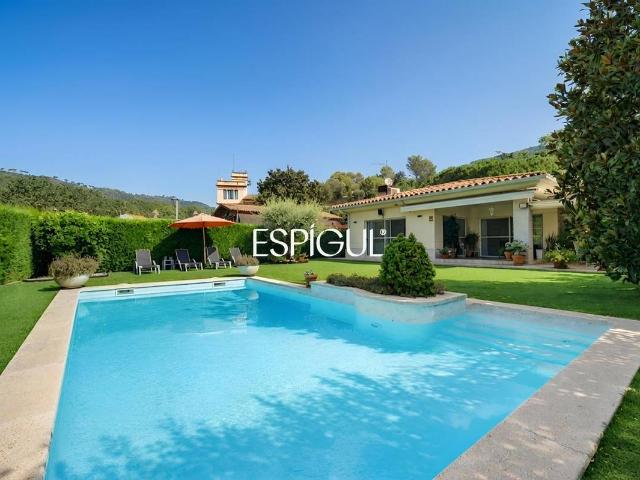 Casa chalet en Venta en Teià