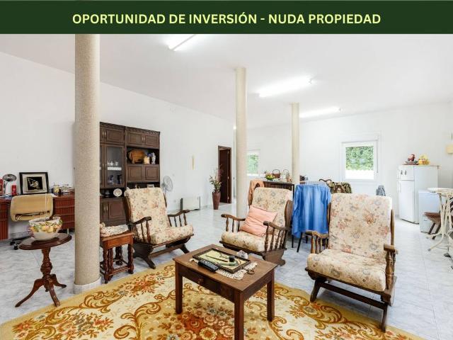 Casa chalet en Venta en Teis