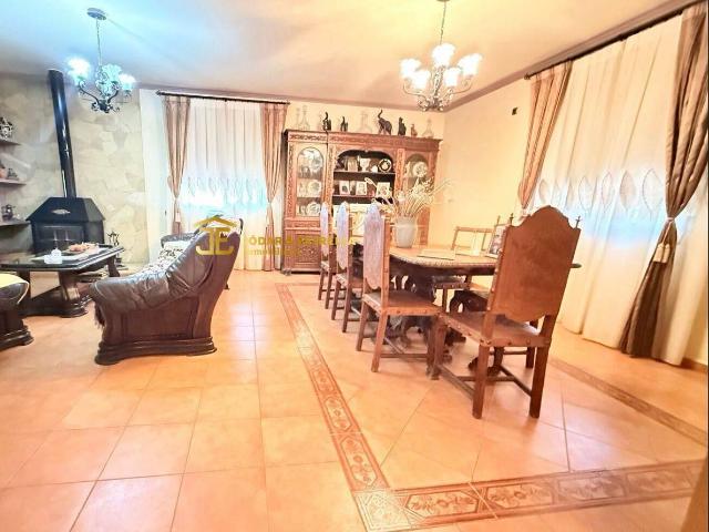 Casa chalet en Venta en Tercia