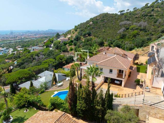 Casa chalet en Venta en Tiana