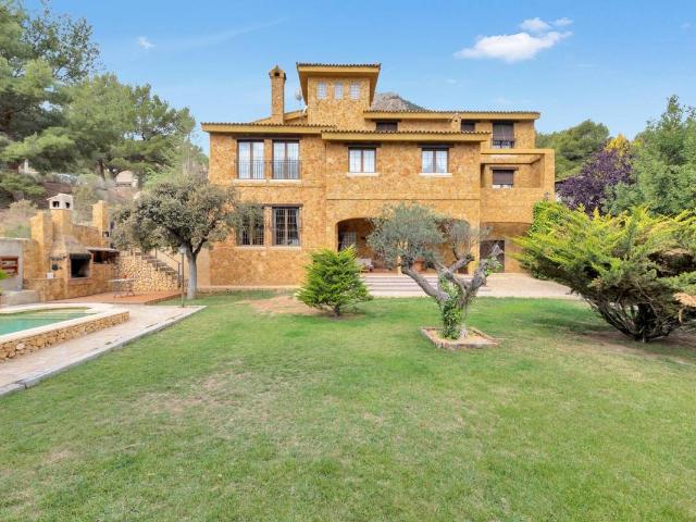 Casa chalet en Venta en Tibi