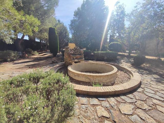 Casa chalet en Venta en Tomelloso