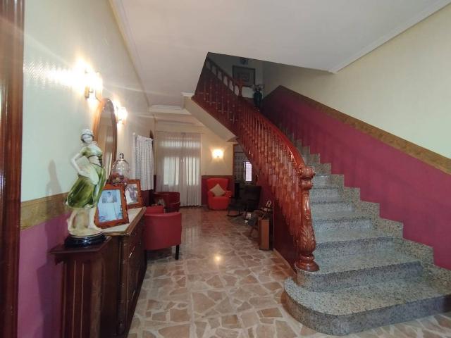 Casa chalet en Venta en Tomelloso