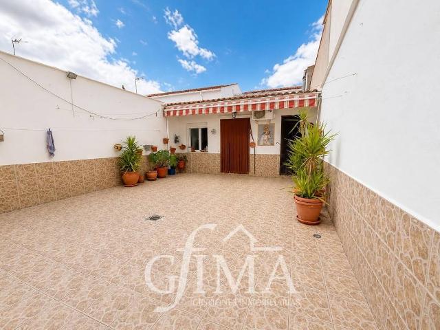Casa chalet en Venta en Tomelloso