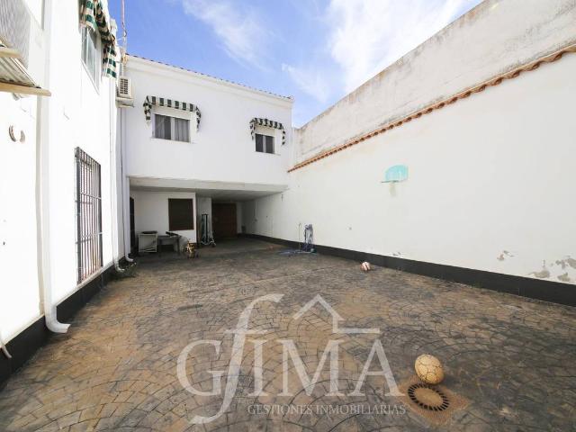 Casa chalet en Venta en Tomelloso