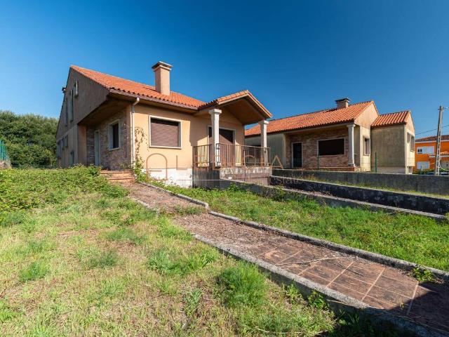 Casa chalet en Venta en Tomiño