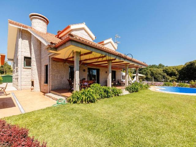 Casa chalet en Venta en Tomiño
