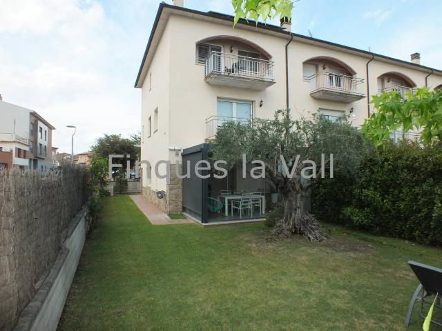 Casa chalet en Venta en Tona