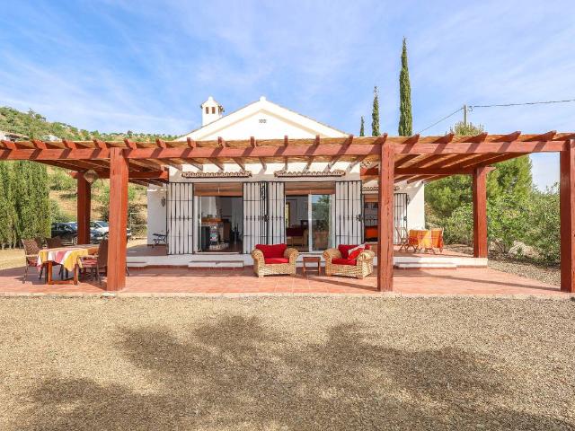 Casa chalet en Venta en Tolox