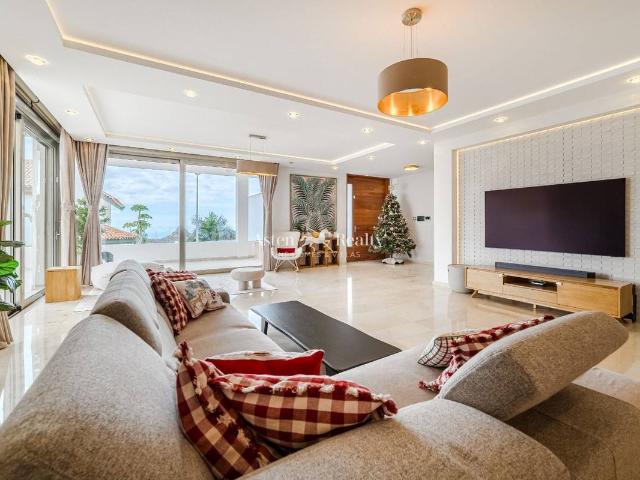Casa chalet en Venta en Torviscas Centro y Alto