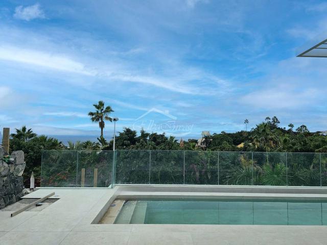 Casa chalet en Venta en Torviscas Centro y Alto