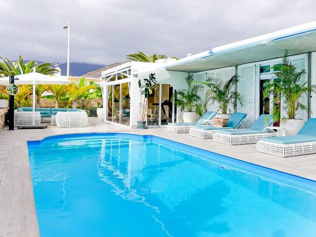 Casa chalet en Venta en Torviscas Centro y Alto